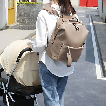 Sac a langer bebe en cuir beige